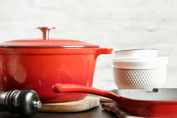 How to Clean Enamelled Cast Iron Cookware