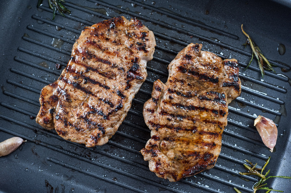 Cooking Steaks On Griddle Pans