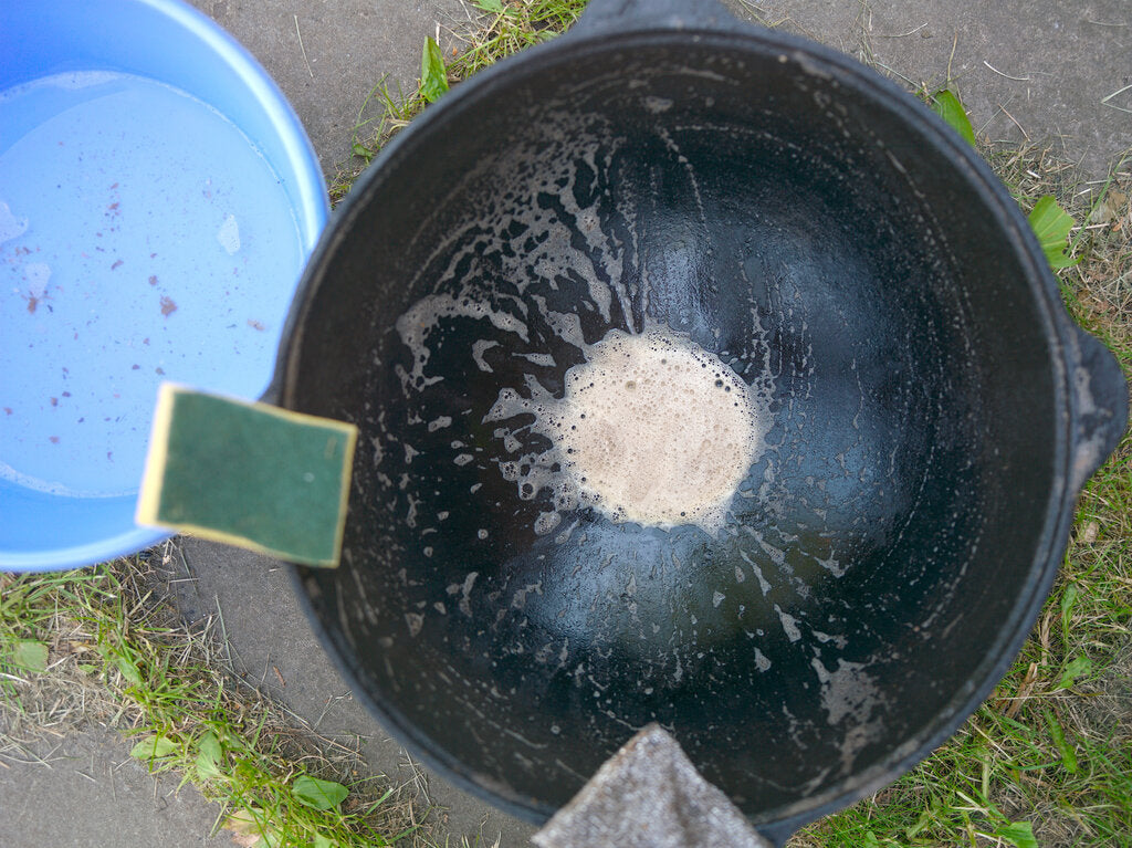 How to Clean Your Dutch Oven - IMARKU