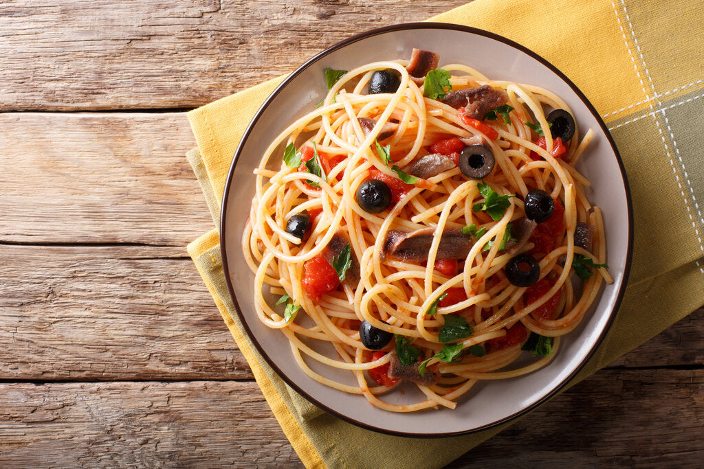 Pasta Puttanesca With Anchovies, Olives, and Capers