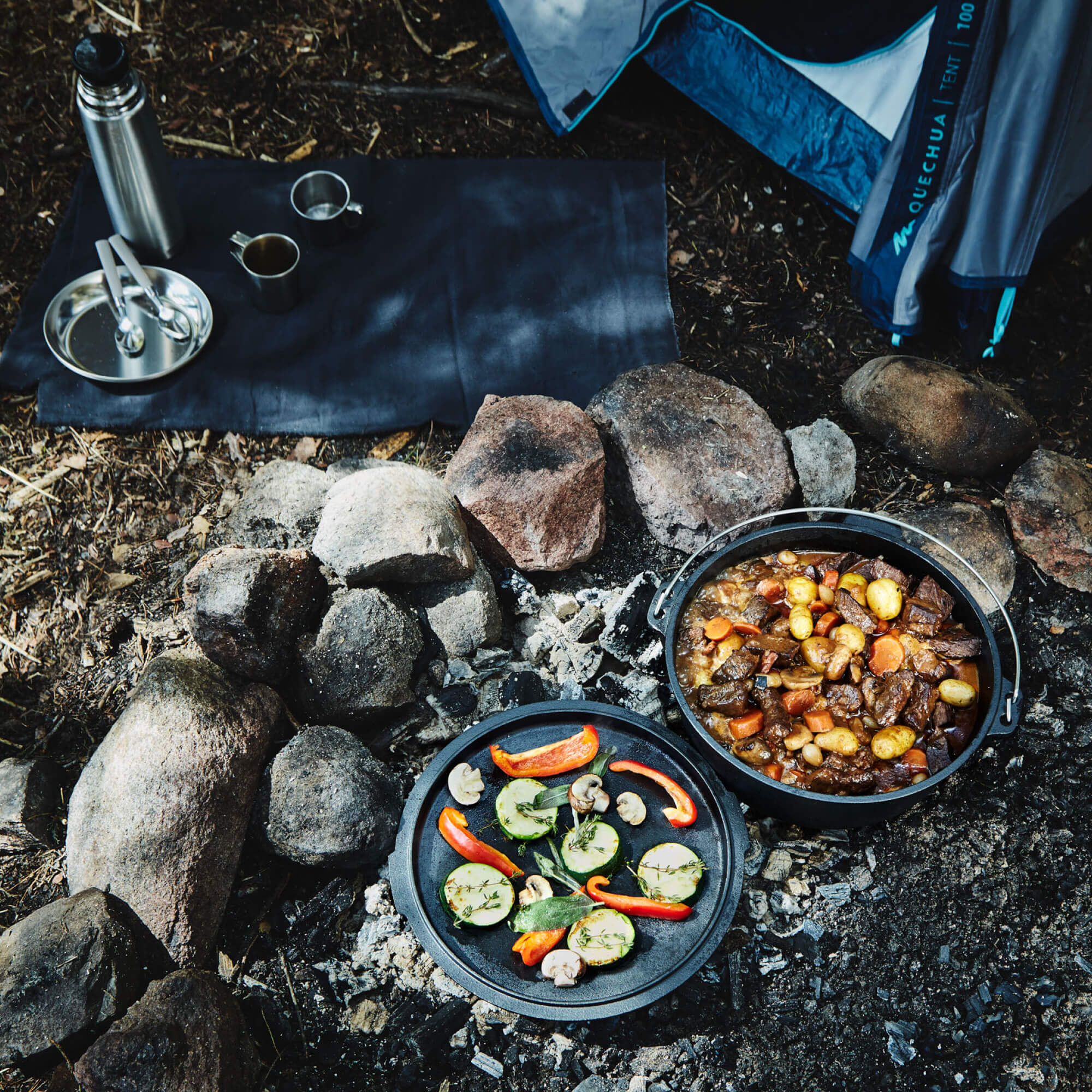 Uno Casa 2in1 Dutch Oven Large - 5 Quart Dutch Oven Pot with Lid, Seasoned  Cast Iron Camping Stove for Bread, Heavy Duty Cast Iron Pot with Frying Pan