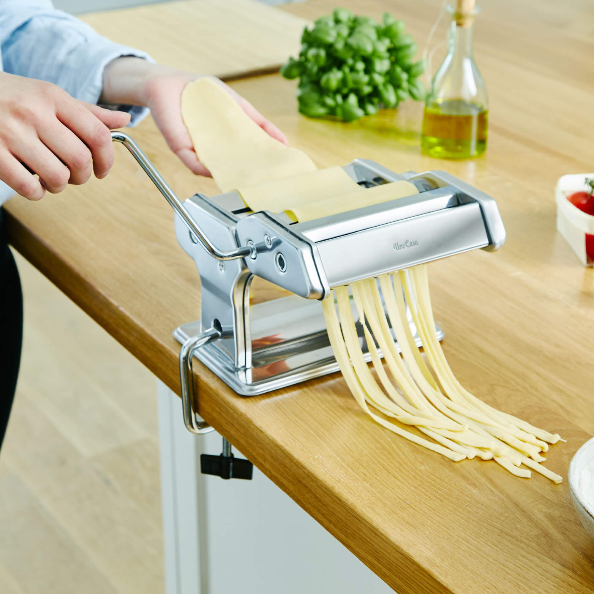 Pasta Maker Machine, Homemade Stainless Steel Manual Roller Pasta